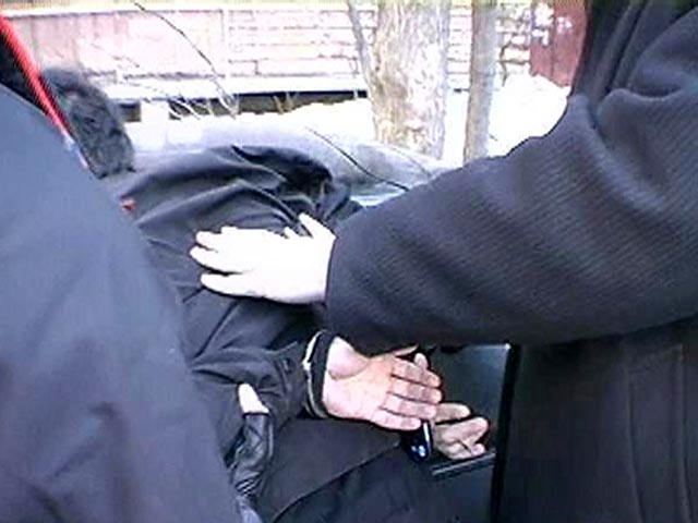 Полицейские Московской области задержали двух мужчин, которых подозревают в причастности к исчезновению 37-летнего депутата липецкого горсовета Михаила Пахомова
