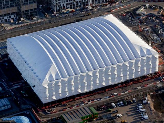 Баскетбольная арена в Лондоне, построенная к Олимпийским играм-2012, выставлена на продажу, поскольку применения ей так и не было найдено