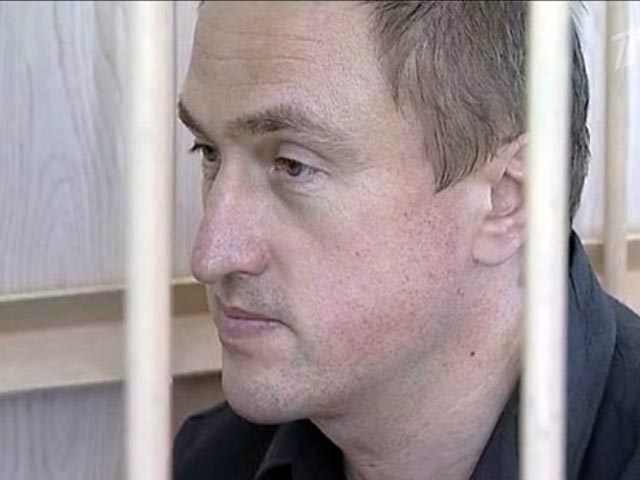 Лидер секты "Ашрам Шамбалы", приговоренный Новосибирским районным судом на прошлой неделе к 11 годам колонии строгого режима за приготовление к сбыту наркотиков, изнасилование и развратные действия, обжаловал решение суда