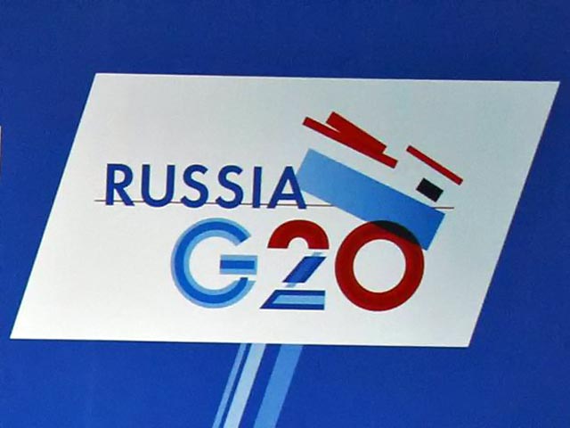 Министры финансов и управляющие центробанков G20 заявляют о намерении воздерживаться от конкурентной девальвации валют, об этом говорится в итоговом коммюнике встречи в Москве
