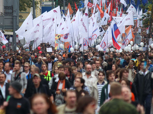 Маршрут оппозиционного "шествия за права москвичей", запланированного на субботу, 2 марта, оговорен с мэрией. Организаторы марша "За права москвичей" согласились пройти от Страстного бульвара до проспекта академика Сахарова