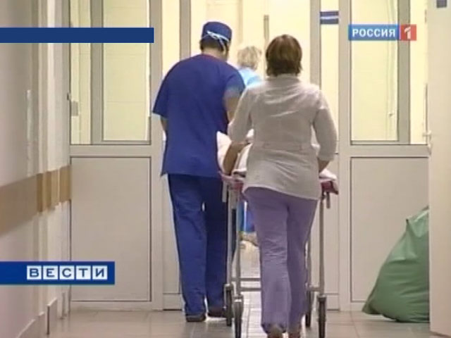 В Омской области проводится доследственная проверка по факту смерти 74-летнего пенсионера, скончавшегося в очереди к врачу в поликлинике поселка Москаленки