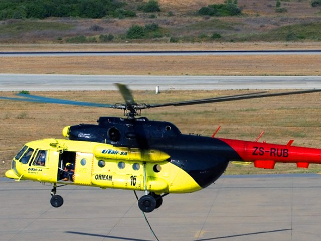 В африканской Республике Конго спасатели ищут пропавший накануне днем вертолет Ми-8 авиакомпании "ЮТэйр"