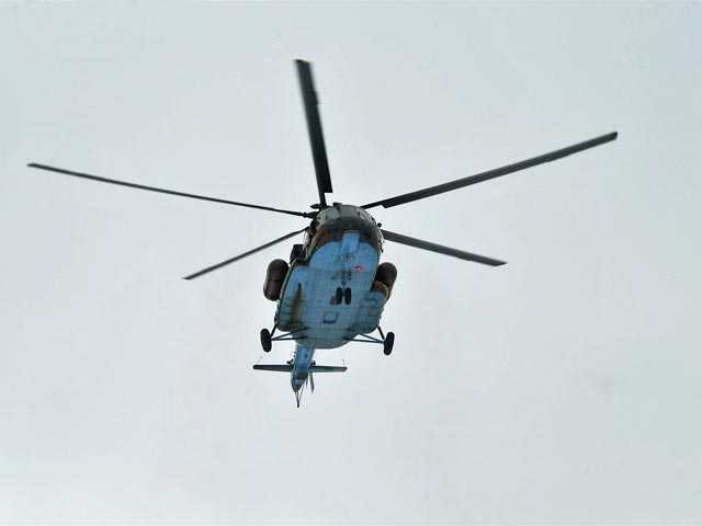 На аэродроме Ханкала в Чечне при заходе на посадку разбился вертолет Ми-8 одной из силовых структур
