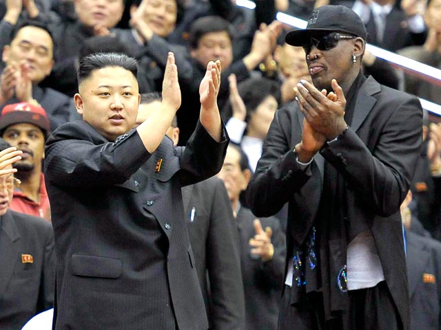 Бывшая звезда Национальной баскетбольной ассоциации (НБА) Деннис Родман продолжает рассказывать о подробностях своего визита в КНДР, где он встретился с лидером Ким Чен Ыном