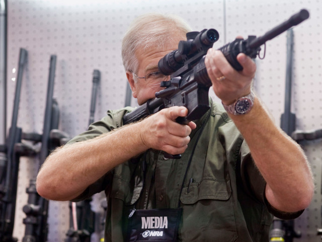 Национальная стрелковая ассоциация США, главное объединение американского "оружейного лобби", потребовала отменить принятый в январе в штате Нью-Йорк закон об ужесточении контроля за оружием