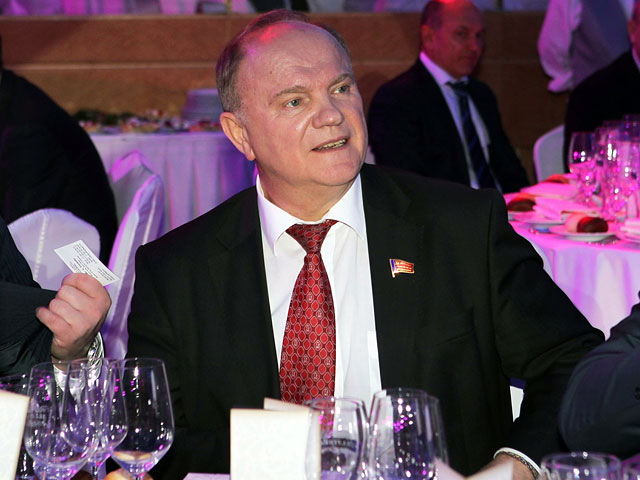 Геннадий Зюганов отказался говорить о Березовском: "Либо хорошо, либо ничего" Геннадий Зюганов отказался говорить о Березовском: "Либо хорошо, либо ничего"