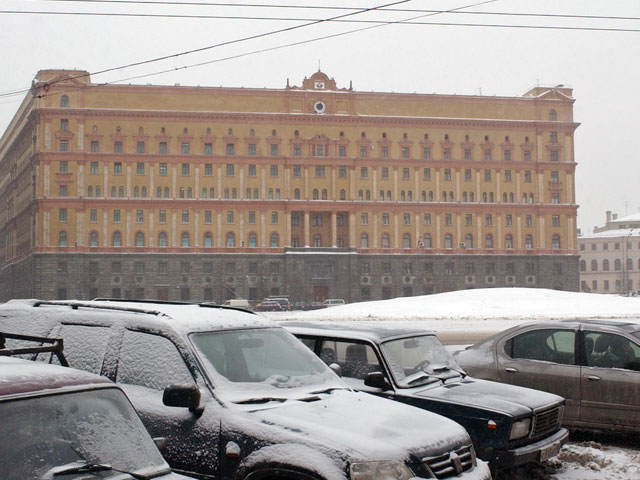Сотрудники ФСБ анонимно пожаловались на освобождение охранников Кадырова