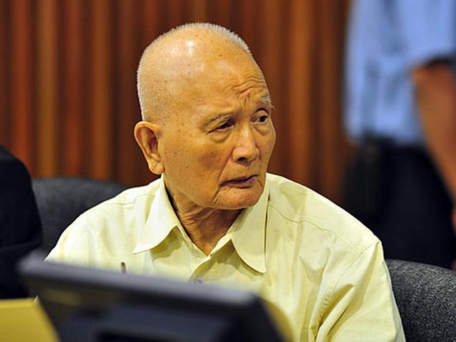 Один из лидеров "красных кхмеров", 86-летний "брат &#8470;2" Нуон Чеа признан медиками достаточно сознательным для продолжения судебного процесса о геноциде