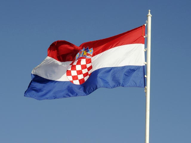 Хорватия с понедельника вводит визовый режим для граждан России. Такие меры страна предприняла в рамках подготовки к вступлению в Евросоюз