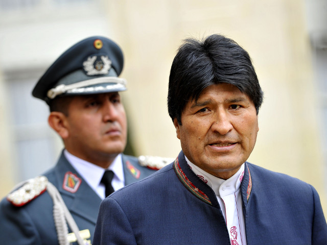 Президент Боливии Эво Моралес был вынужден срочно отменить все дела после проведенного медицинского обследования