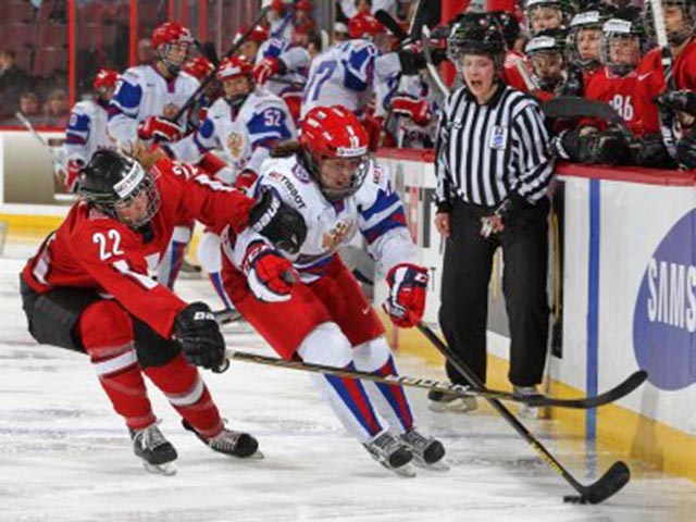 Российские хоккеистки стали полуфиналистками чемпионата мира