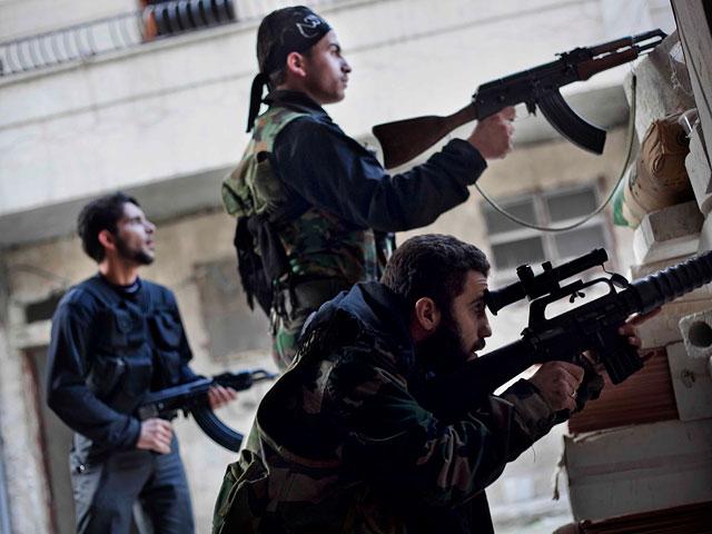 Главарь воюющих в Сирии боевиков "Аль-Нусра" в аудиозаписи признался в подчинении "Аль-Каиде"