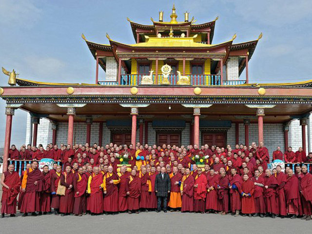 Владимир Путин посетил Иволгинский дацан - главный монастырь Буддийской традиционной Сангхи России