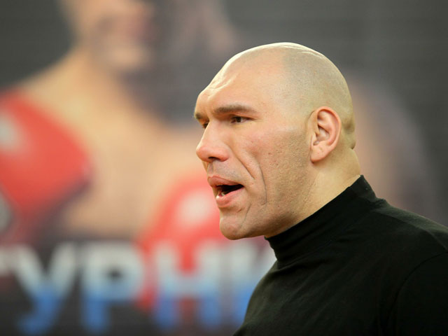 Валуев признался, что ушел из бокса из-за опухоли мозга 