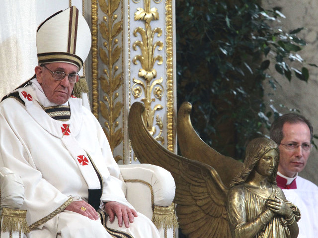 Избранные понтификом иерархи станут его советниками по административным реформам Ватикана, чья бюрократия известна своей закрытостью