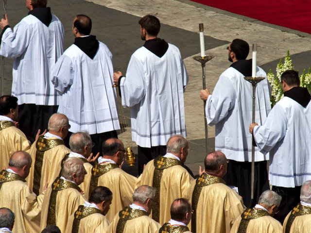 Папа Франциск призвал духовенство Римско-католической церкви к тому, чтобы слова, обращенные к пастве, не расходились с делами