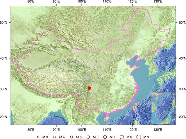 Мощное землетрясение китайской провинции Сычуань: десятки погибших, сотни раненых