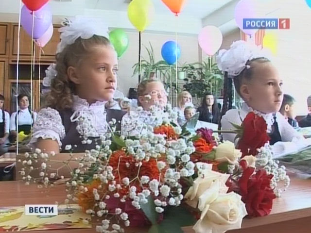 С 1 сентября российских школьников готовятся "привести к общему знаменателю" с помощью обязательной формы
