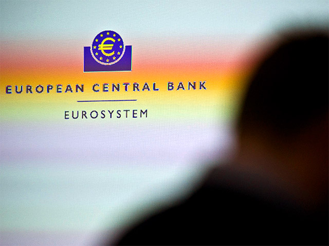 Европейский Центральный банк (ЕЦБ) снизил базовую процентную ставку до рекордных для него 0,5%, таким образом сократив предыдущий минимум на 0,25%