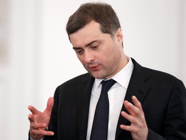 Внезапная отставка Владислава Суркова с поста вице-премьера правительства вызвала массу откликов и комментариев