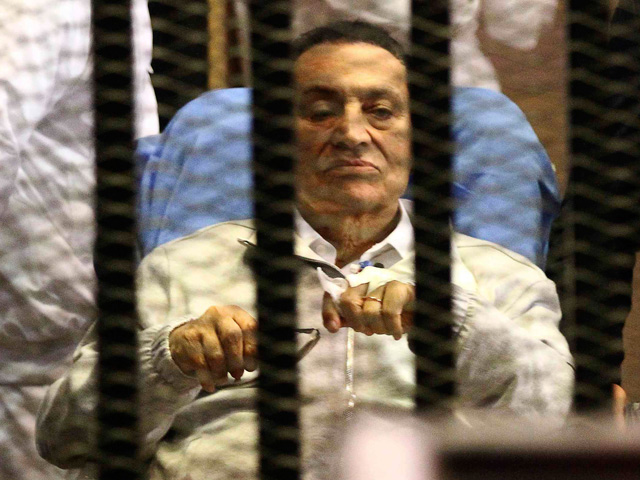 Судебный процесс над бывшим президентом Хосни Мубараком по делу о расправе над демонстрантами в дни революции 2011 года возобновился сегодня в столице Египта Каире