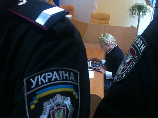 Украинские прокуроры и адвокаты Юлии Тимошенко не пришли к единому мнению о статусе расследования убийства украинского депутата Евгения Щербаня, в организации которого подозревается экс-премьер