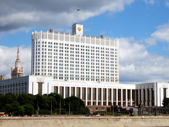 Правительство РФ поддержало депутатский законопроект, уменьшающий размер страховых отчислений для индивидуальных предпринимателей