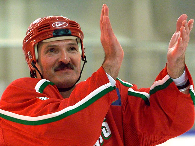 Команда сыновей Лукашенко не дала ему встретиться с Путиным на хоккее