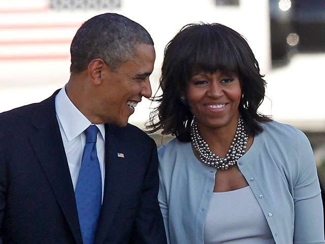 Барак и Мишель Обама владеют личным состоянием в размере от 1,8 до 6,9 миллиона долларов, следует из декларации об имуществе президента США и его супруги, опубликованной на сайте Белого дома