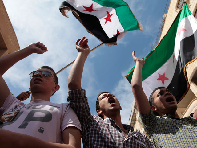 Сирийская оппозиция и официальный Дамаск начали готовиться к мирной конференции