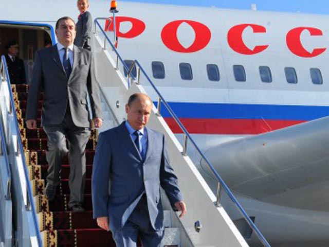 Президент России Владимир Путин прибыл в Бишкек, где пройдет неформальный саммит глав государств Организации Договора о коллективной безопасности (ОДКБ; Армения, Белоруссия, Казахстан, Киргизия, РФ и Таджикистан)