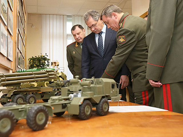 Сергей Шойгу в Главном командовании Сухопутных войск, 1 февраля 2013