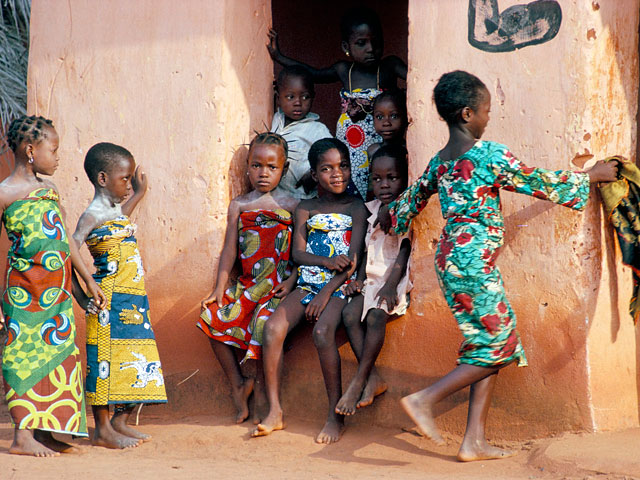 На юге Бенина зафиксирована вспышка неизвестного, предположительно, инфекционного заболевания, поражающего преимущественно детей и подростков