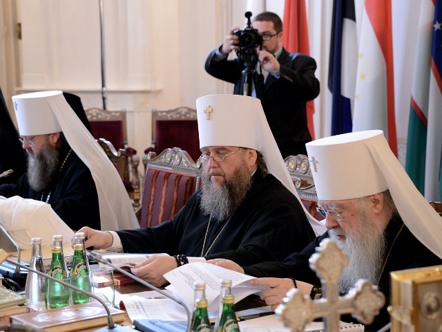 Члены Синода подчеркнули значение визита в КНР Патриарха Московского и всея Руси Кирилла