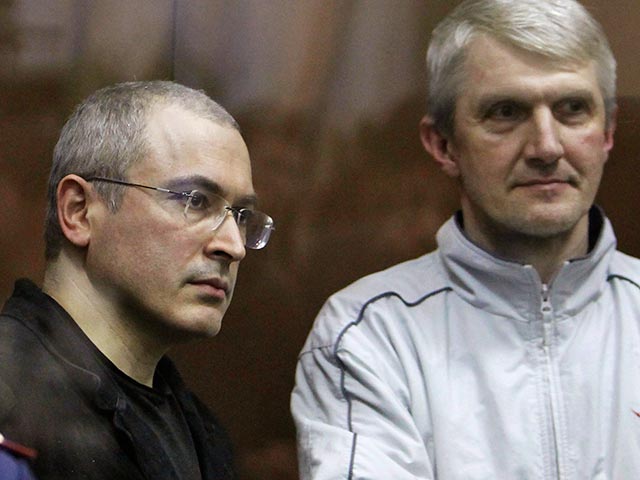 Слухи о подготовке третьего дела против Михаила Ходорковского и Платона Лебедева, чье многолетнее заключение близится к концу, породили различные домыслы о сути новых обвинений