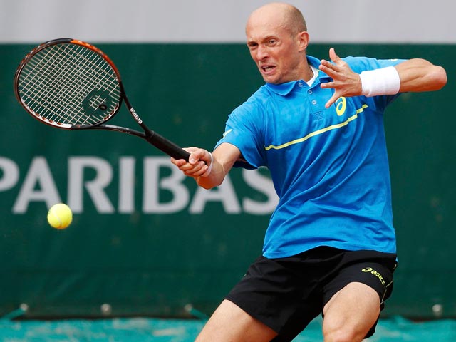 Николай Давыденко добрался до третьего круга Roland Garros