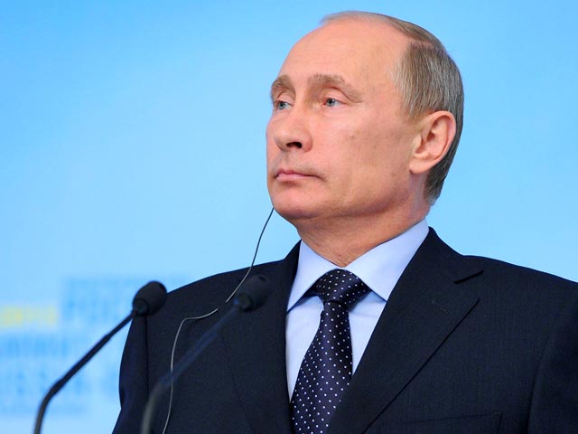 Президент Владимир Путин, который накануне на пресс-конференции заявил, что ничего не знает об эмигрировавшем во Францию экономисте Сергее Гуриеве, либо что-то забыл, либо слукавил