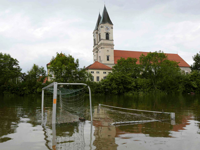 Европейское наводнение продвигается на север Германии