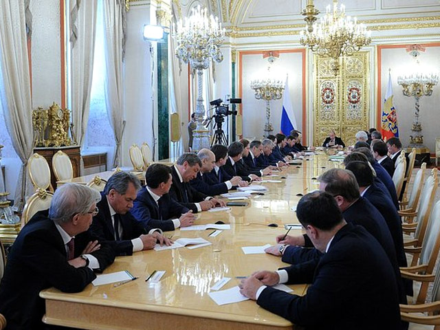 Президент Владимир Путин представил Бюджетное послание на 2014-2016 годы. Документ является вторым по значению после ежегодного послания президента Федеральному Собранию