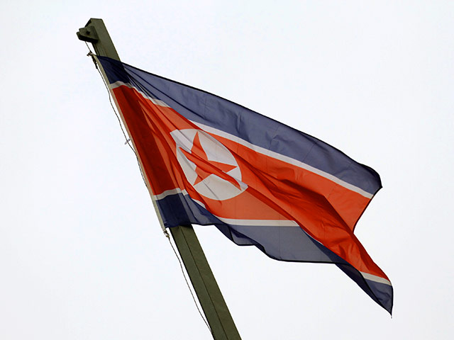 Северная Корея неожиданно предложила США провести переговоры на высоком уровне "в интересах разрядки обстановки на Корейском полуострове и достижения регионального мира и стабильности"