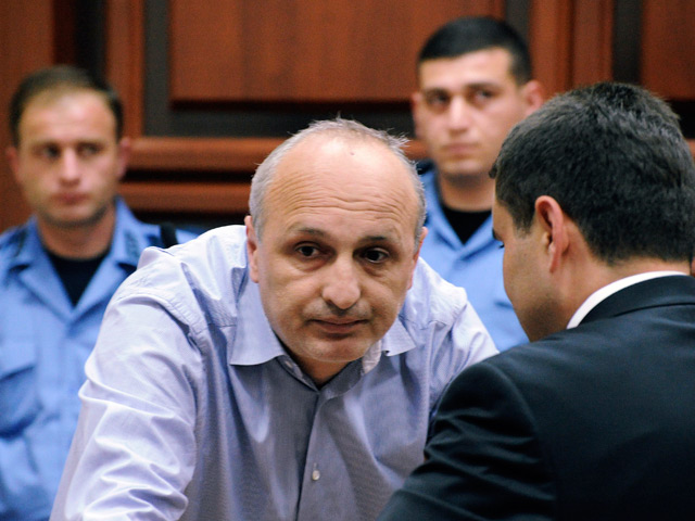 Бывший премьер-министр Грузии Вано Мерабишвили, арестованный в мае по делу о подкупе избирателей и злоупотреблении служебными полномочиями, объявил голодовку