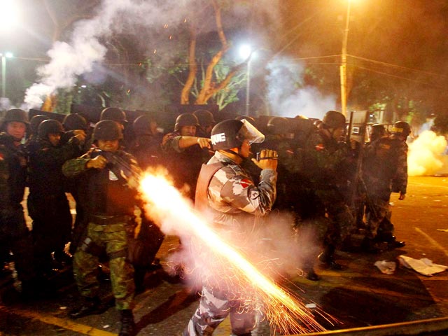 Кубок Конфедераций по футболу могут отменить из-за беспорядков в Бразилии