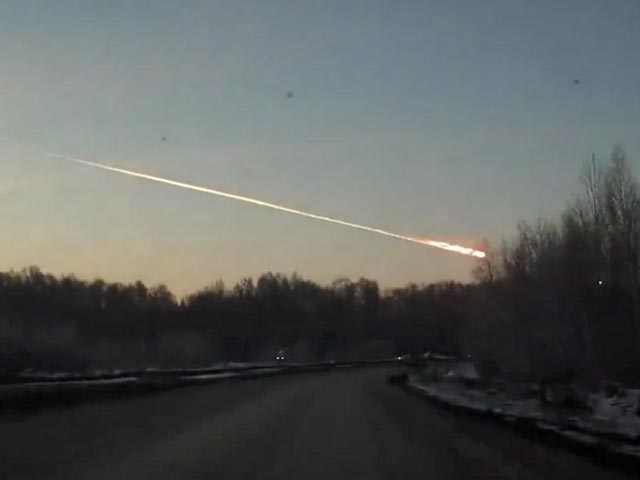 В небе над Челябинском в феврале 2013 года пролетел и взорвался не метеорит, как полагают специалисты, а ядро кометы