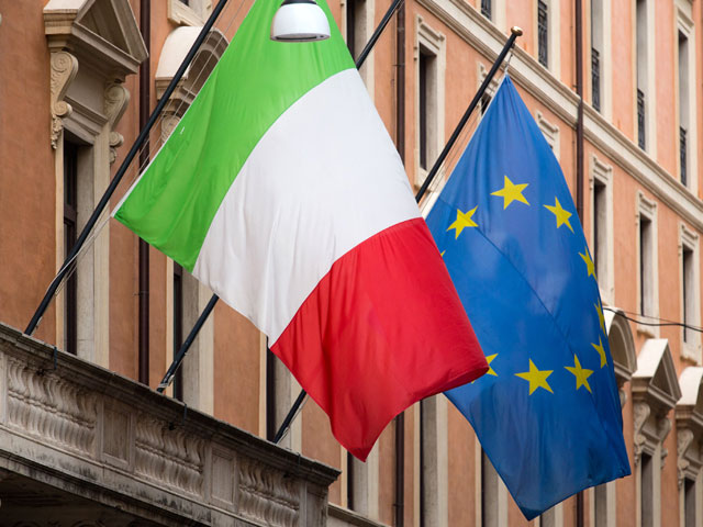 Италии грозят миллиардные выплаты по долгу, возникшему из-за ее вступления в еврозону