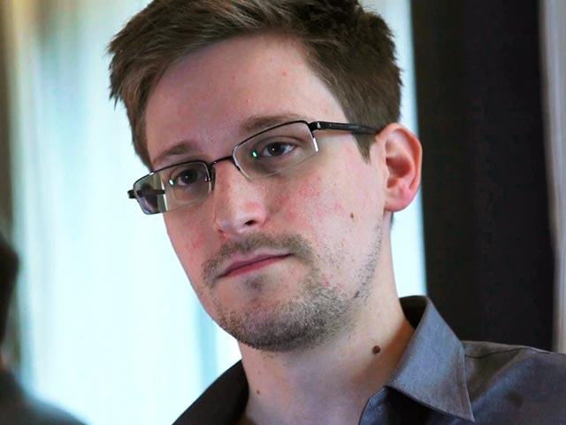 У беглеца Эдварда Сноудена остается все меньше вариантов для получения политического убежища