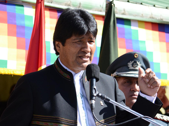 Президент Боливии Эво Моралес пригрозил закрыть посольство США в Ла-Пасе