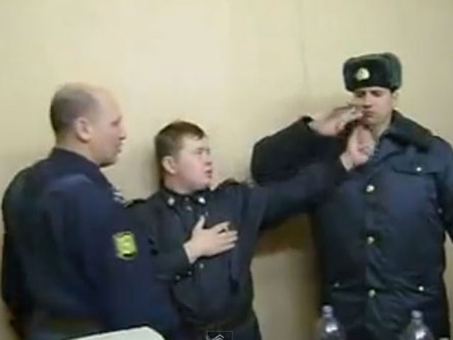 Ярославские полицейские из отдела "Переборы" уволены за пение гимна в пьяном виде