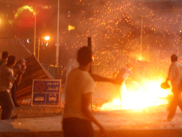 Кровавые столкновения в Египте продолжаются: более 30 погибших