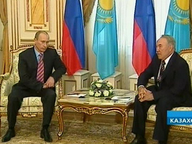 Президенты Казахстана и России на встрече в Астане обсуждают вопросы двустороннего сотрудничества